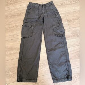 american eagle women’s cargos